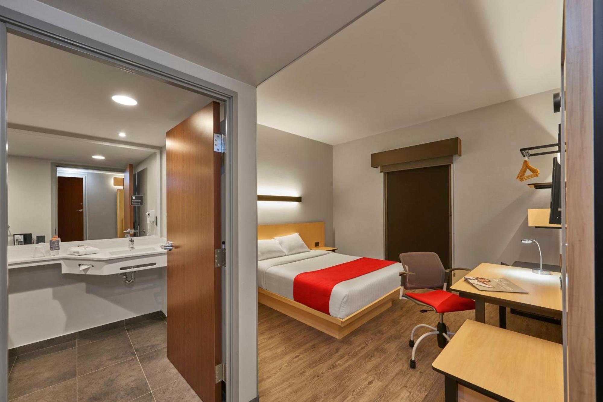 City Express Plus By Marriott Leon Centro De Convenciones Exterior foto